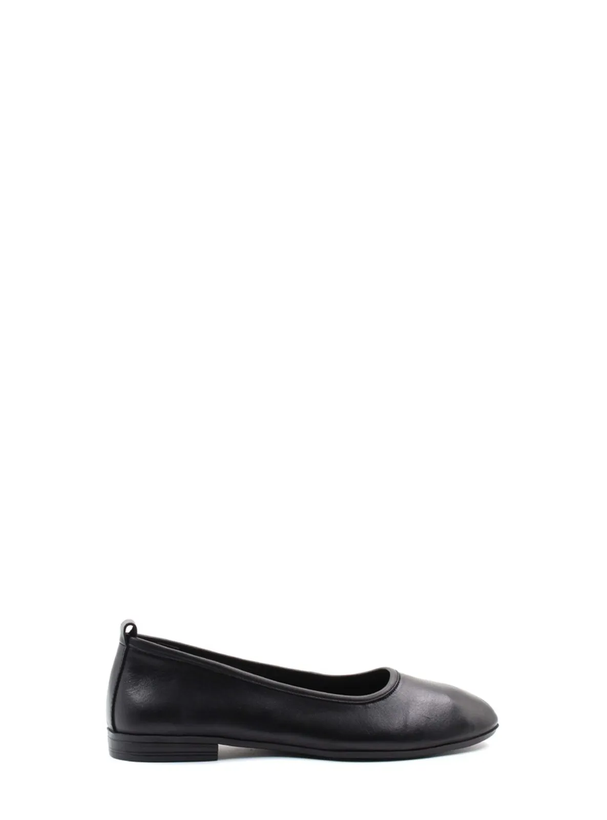 Black - Flat Shoes