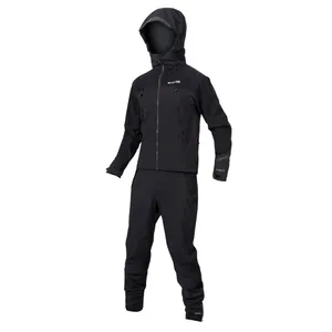 Hommes Combinaison imperméable MT500 II - Noir